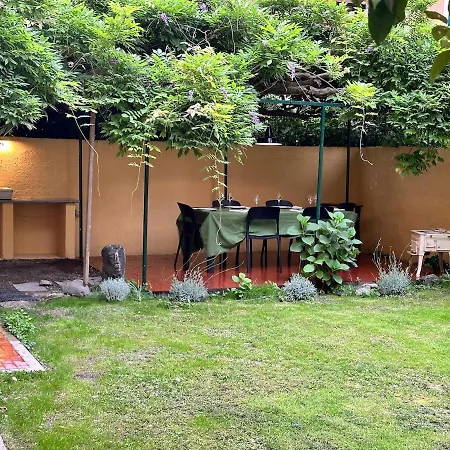 Apartment Bianca's Garden 100 Steps From The Sea